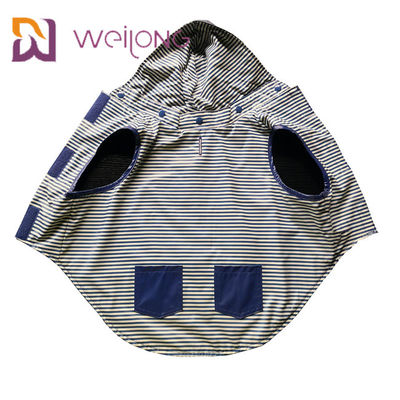 True Pocket Velcro เปิดเสื้อกันฝนสุนัขขนาดกลางปรับแต่งได้สองด้าน