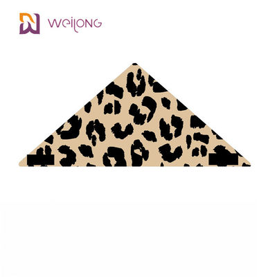 Poly Poplin Leopard Print การปรับแต่งผ้าพันคอสัตว์เลี้ยงการพิมพ์ดิจิตอลผ้าพันคอสุนัขขนาดเล็ก