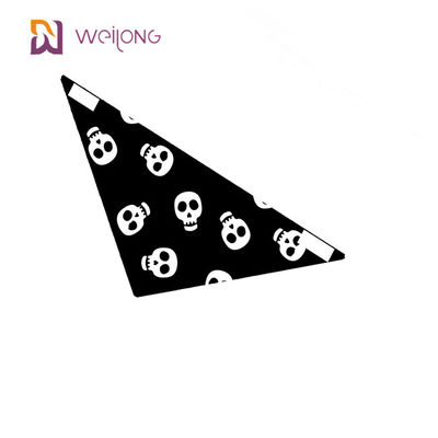 BSCI ฮัลโลวีนสุนัข Bandanas ผ้าพันคอสามเหลี่ยมนุ่มแฟชั่นที่มีรูปแบบกะโหลกศีรษะ